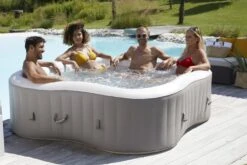 ELICLOVER Infinite® Spa Opblaasbaar 4 Pers. - 210 X 210 X 65 Cm -Natuurcentrum Winkel eliclover infinite spa opblaasbaar 4 pers 210 x 210 x 65 cm 1000x667 62860e9d6a879 l