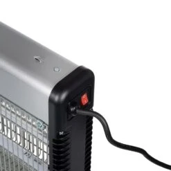 Eurom Fly Away Metal 16 LED -Natuurcentrum Winkel eurom insectenlamp fly away metal 16 led 1000x1000 622f4e2ee2166 l