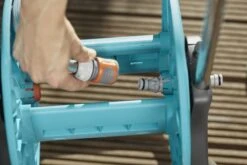 Uitgelichte producten -Natuurcentrum Winkel gardena aquaroll s slangenwagenset incl 20 m classic slang 1619704716 l