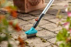 GARDENA Combisystem Voegenborstel Metaal -Natuurcentrum Winkel gardena combisystem voegenborstel metaal 1619704757 l