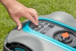 GARDENA Robotmaaier SILENO City 250m² -Natuurcentrum Winkel gardena robotmaaier sileno city 250m 1500x1000 640af6a04dbab l